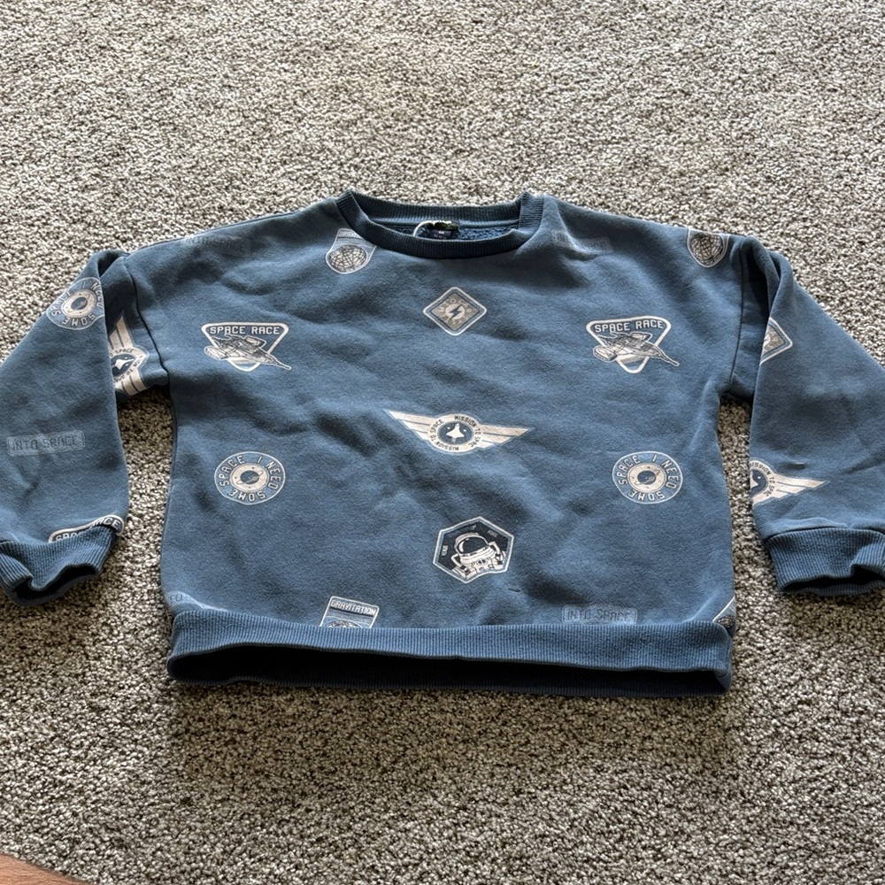 Kiabi Boys 6A Crewneck Sweatshirt